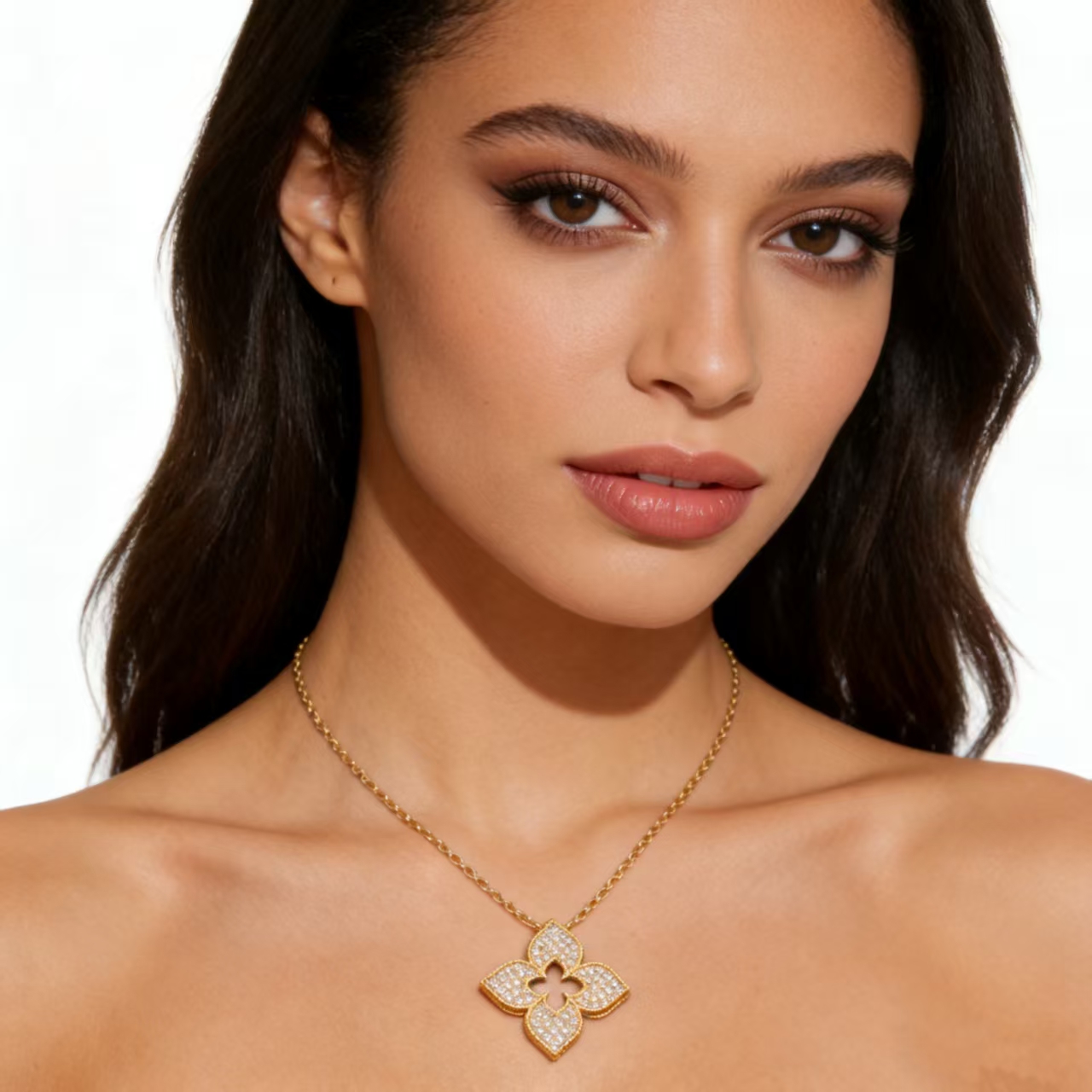 Necklace Minimalist Fresh Hollow Full Diamond Lucky Clover Necklace Jewelry Three-Piece Set Gold-Plated Earrings Ring 33 1B