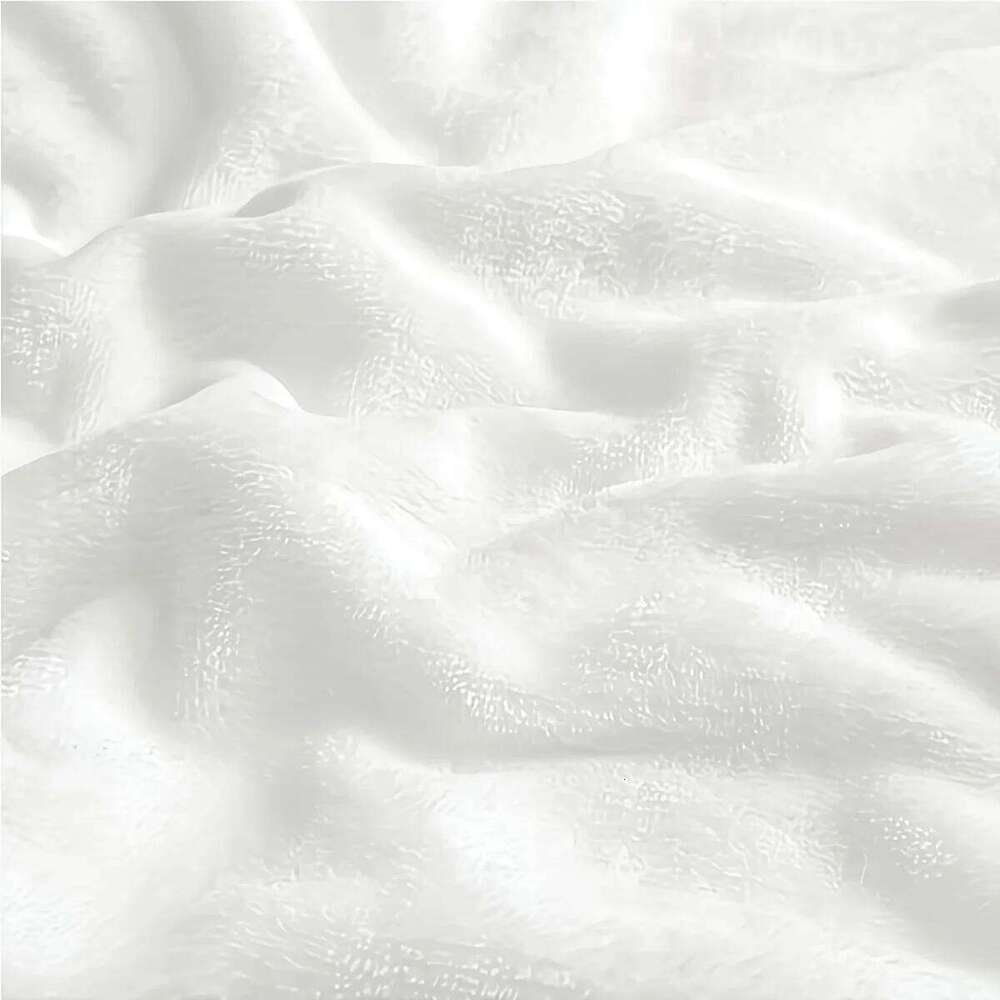 Customized football fleece blanket with personalized name, soft and comfortable flannel parabolic shape XJ260112