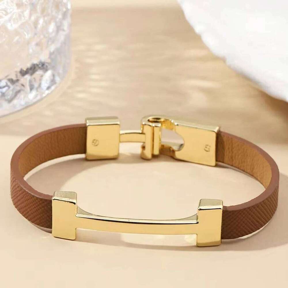 Bracelet Jewellery Black Gold Plated Bar Closure Brown Leather with Smooth Metal Surface for 2 Unisex Daily Wear and Special Occasion Gift High Quality
