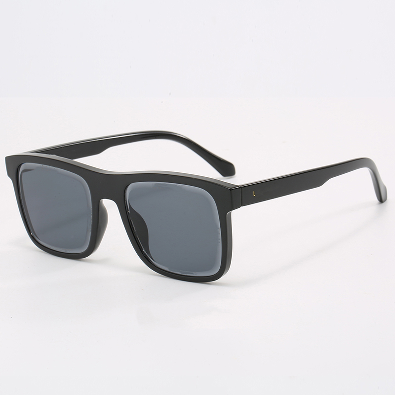 Designer sunglasses for Women and Men Fashion Classic sunglasses Full Frame Letter Outdoor Beach Travel Photography Sunglasses High Quality