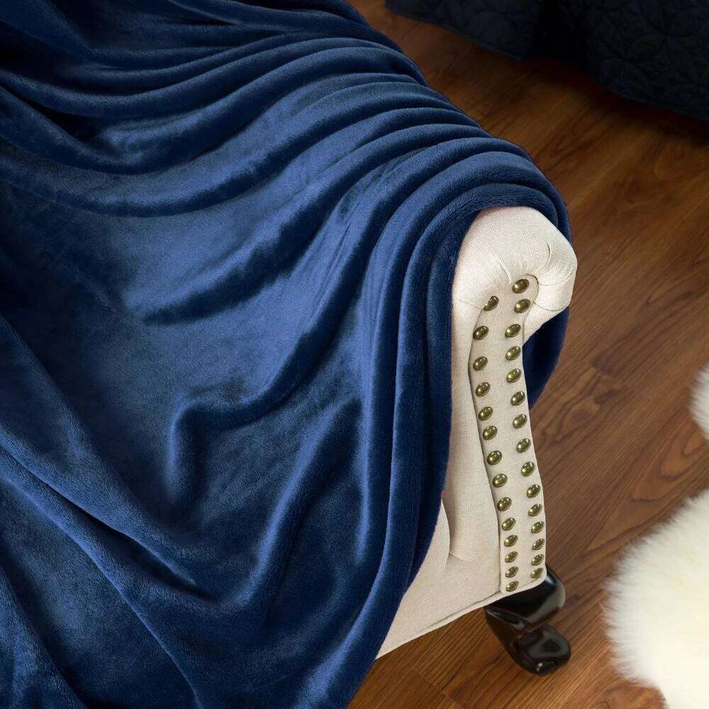 Winter Flannel Blankets For Beds 230Gsm Solid Blue Soft Warm Thin Coral Fleece Bedspread Sofa Cover Faux Fur Plaid Blanket XJ260112