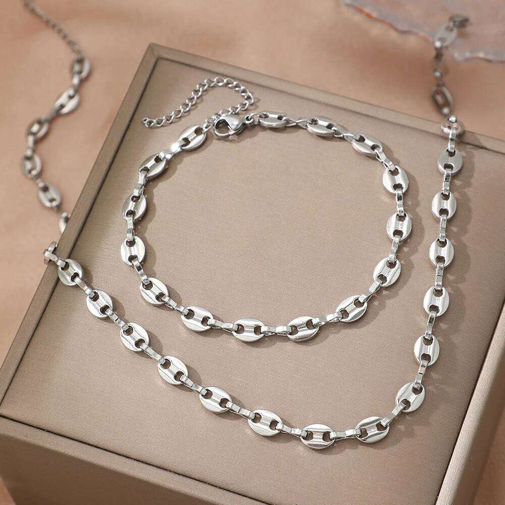 Stainless Steel Set Necklaces Bracelet with Cute Pig Nose Hollow Carving High-end textured jewelry set For Women Jewelry - view 4