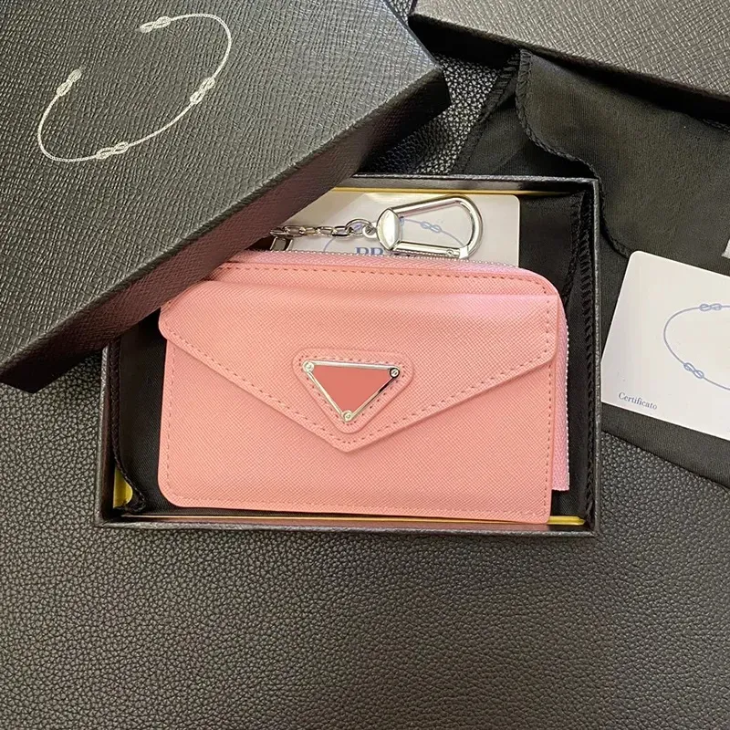 2026 luxurious Fashion Letter Version Keychains Men and Women Luxury Designer Zero Wallet Classic Key Chain Y Color Label Credit Card Small Card Bag 13.5X8.5cm