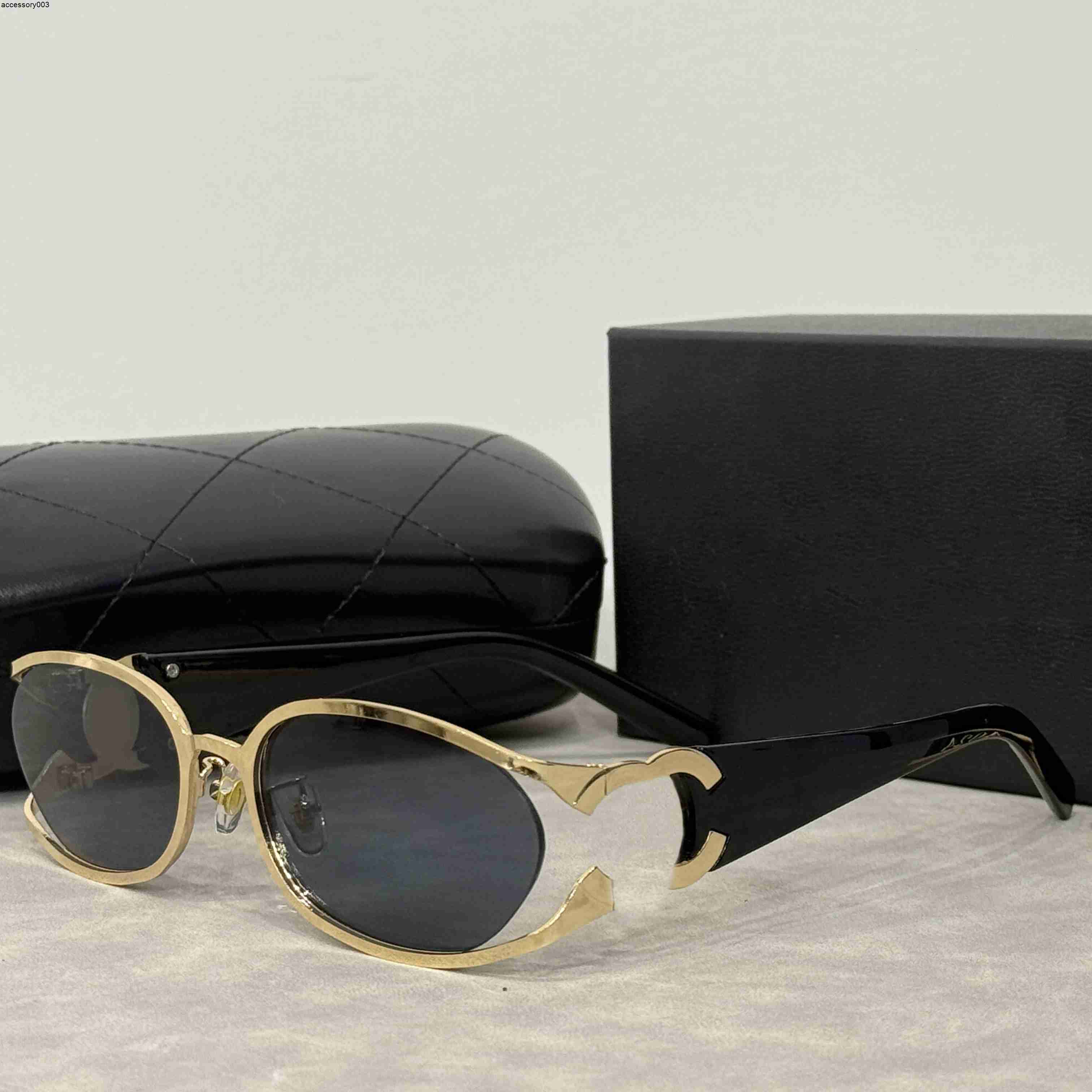 Sunglasses Designer sunglasses womens fashion high class gold luxury letter temples oval frame sunglasses outdoor UV protection travel shopping trend holiday