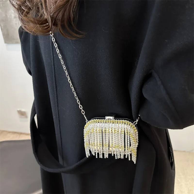 Bestseller Dinner for women Metal mini rhinestone tassel shoulder women's crossbody chain box gold evening bag ddmybear