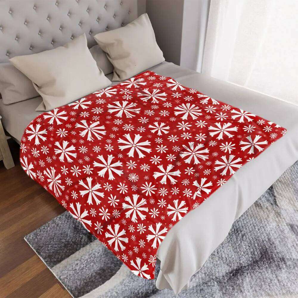 Red Festive Snowflake Pattern Blanket - Stylized White Snowflakes & Circular Motifs, Dense Uniform Design for Cozy Winter Hol XJ260112