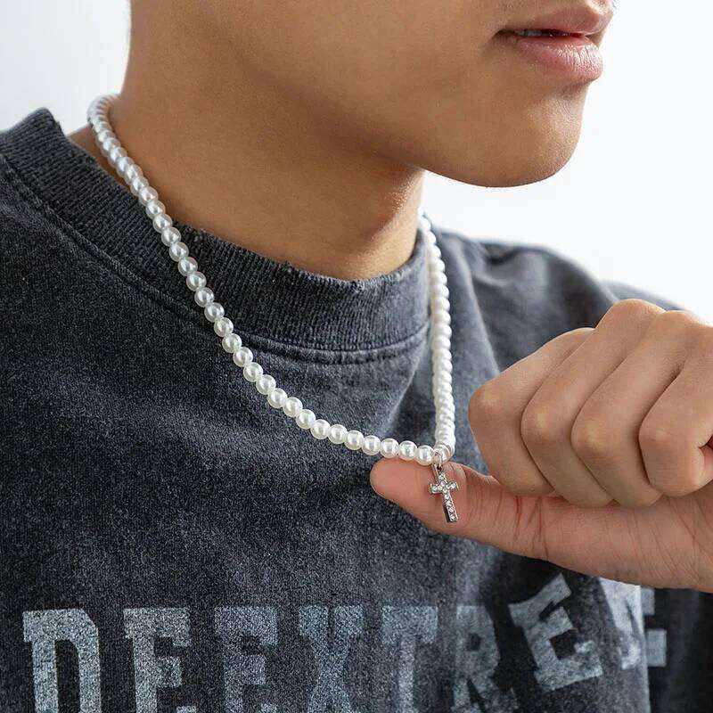 Cool Y2K Neck Chains for Men Korean Fashion Necklace Cross Pendant with Rhinestone Teenager Pearl Choker Jewelry H260112