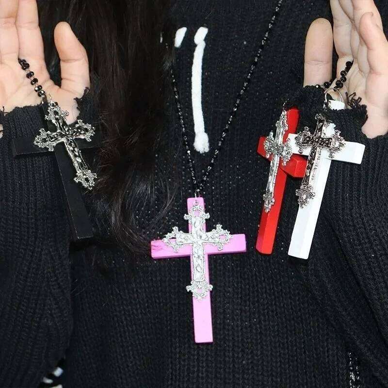 Gothic Punk Large Wood Y2k 3D Relief Flower Metal Cross Double Pendant Necklace Jewelry Gifts Accessories H260112