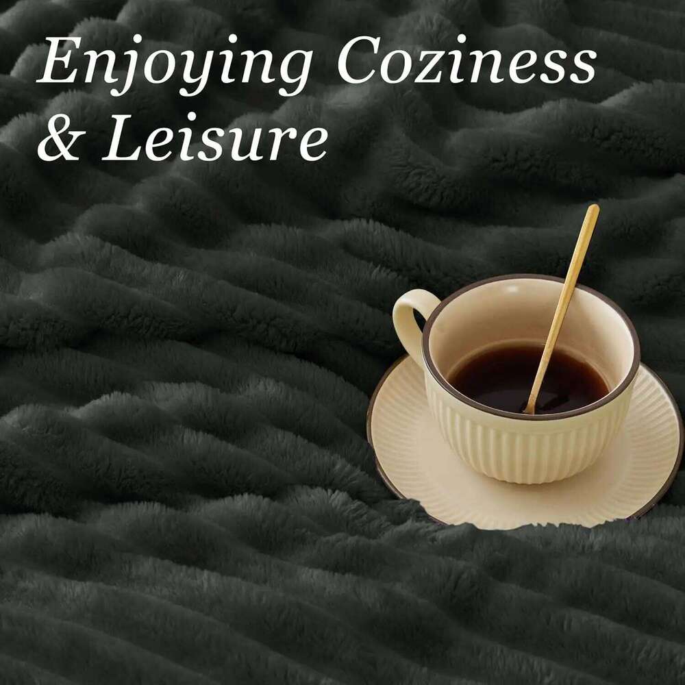 Fleece Throw Couch Soft Warm Fluffy Charcoal Grey Blanket Decorative and Giftable Striped Blankets for Women Men XJ260112