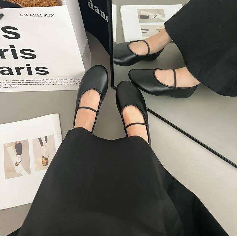 Designers Woman Flats Fashion Shallow Slip on Women Soft Sole Ballet Shoes Ladies Casual Outdoor Ballerina Shoe