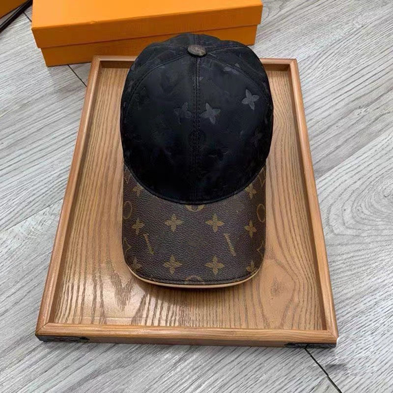 designer hat women Printing color blocking Male and female duckbill caps Classic casual sun shading simple versatile