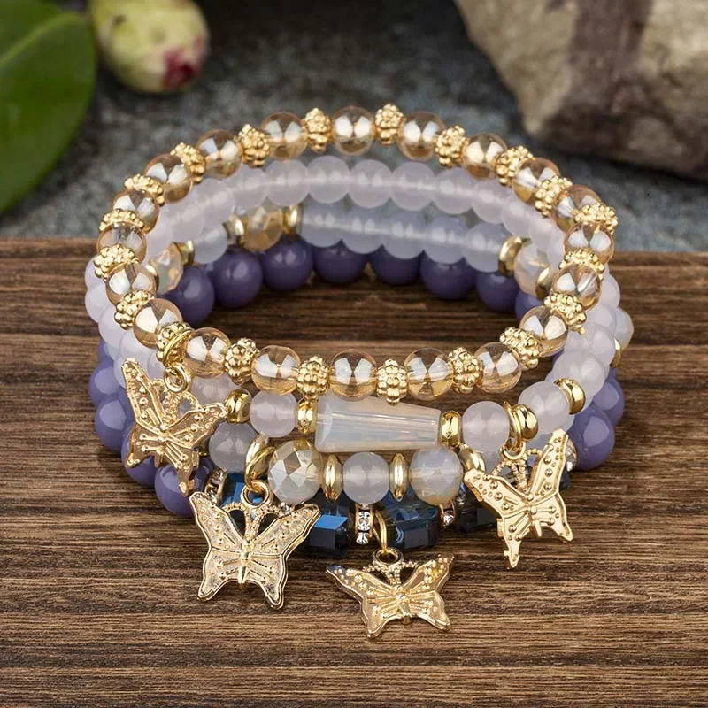 4Pcs Trendy Butterfly Beaded Bracelet Set For Women Pink Acrylic Beads Elastic Chain Bangle Female Bohemian Party Jewelry Gift 260107
