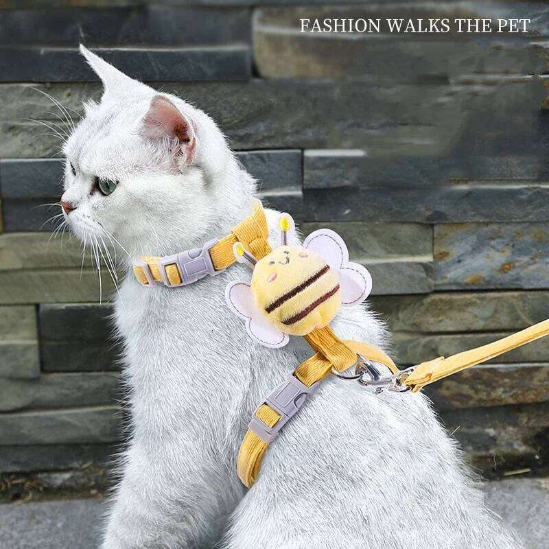 Cat Set Adjustable Cartoon Bee Double Layer Dog Harness for Small Medium Pet Collar Leash Outdoor Walking 26W0111
