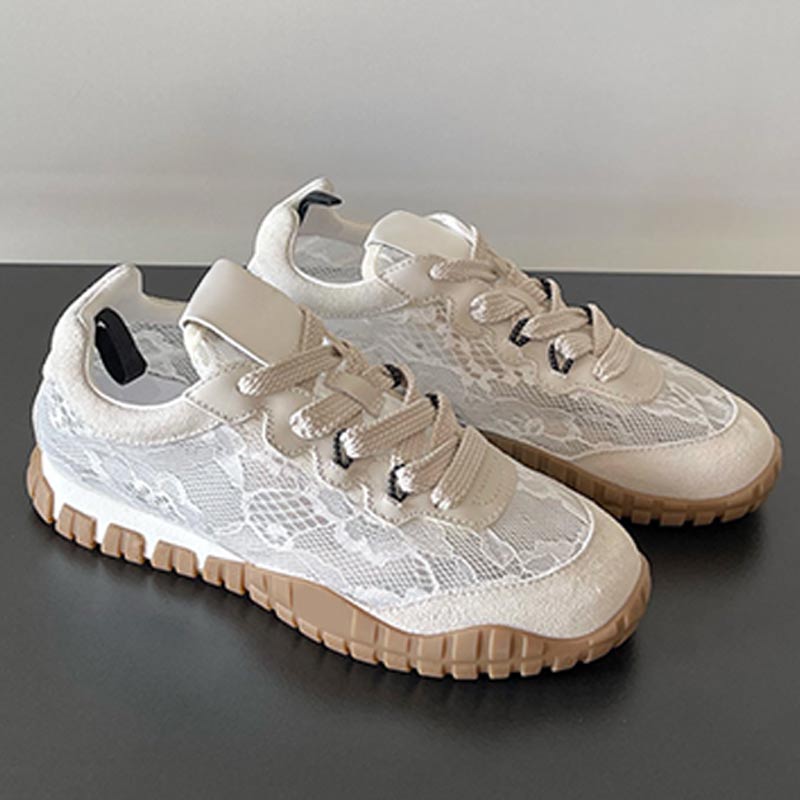 Fashion Designer Women Lace Tyre Sneakers Luxury Womens Sports Shoes Star patterned Trend Rubber Sole Leather Lace Upper Breathable Designer Casual Shoes