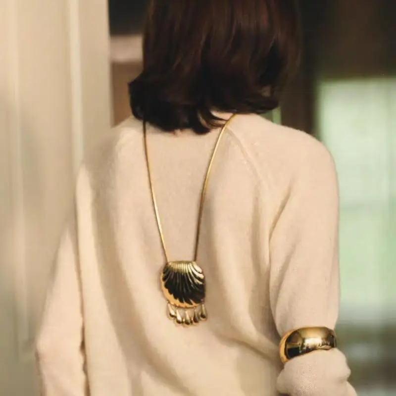 Europe American Gold Silver Large Shell Tassel Pendant High Quality Necklace Woman Fashion Jewelry Party Trend 260107