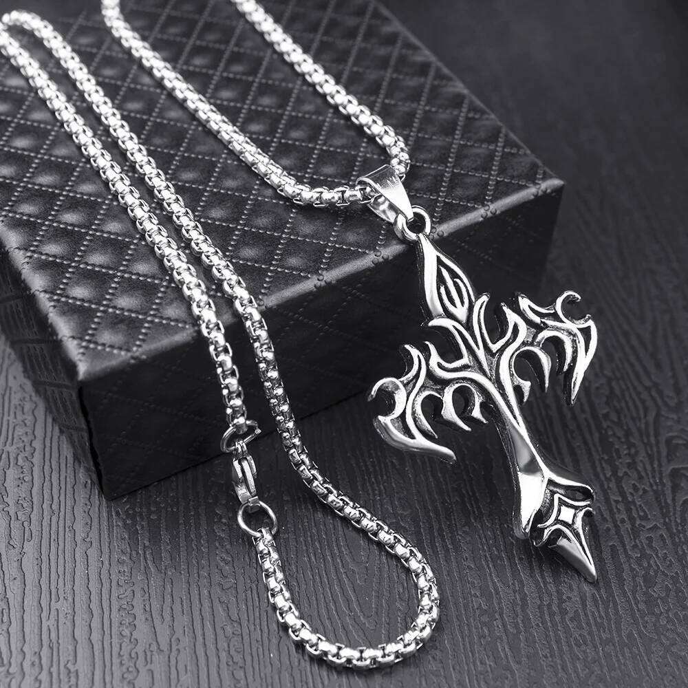 Hip Hop Flame Cross Pendant Necklace Stainless Steel Minimalist Jewelry For Men Retro Fashion Unisex Gift Couple Accessories H260112