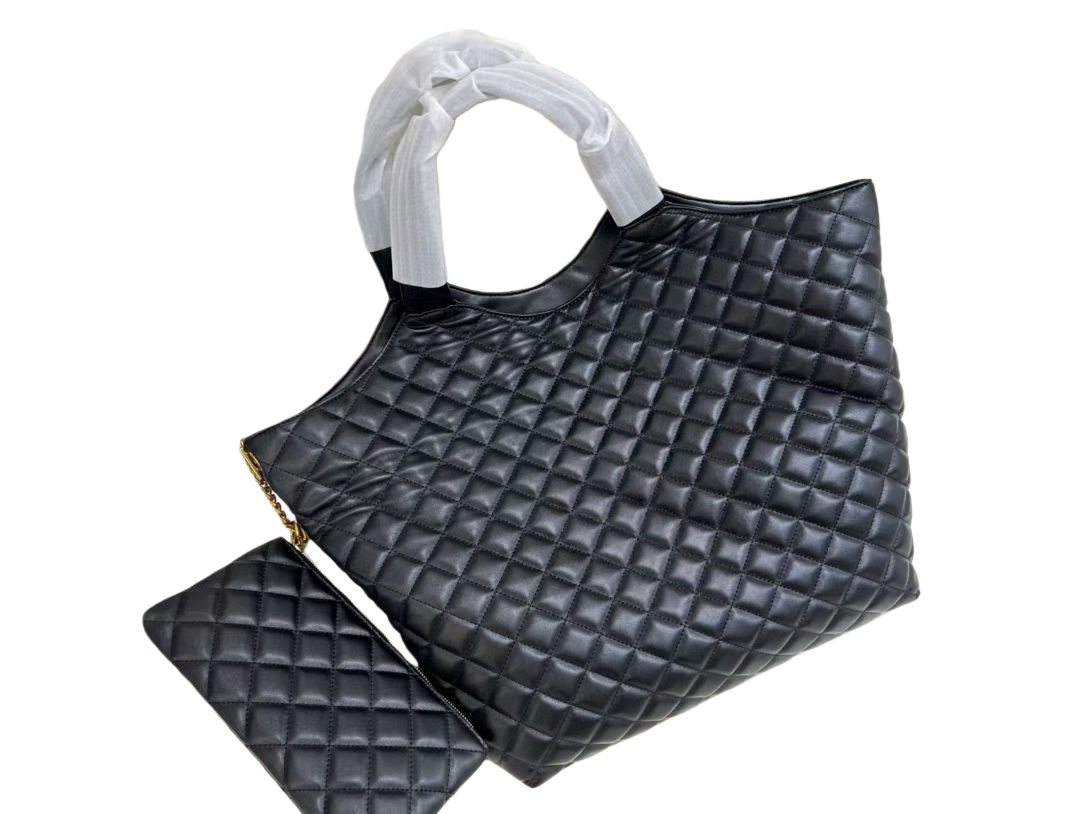 Stylish Durable Designer Handbag - Versatile Fashion Accessory