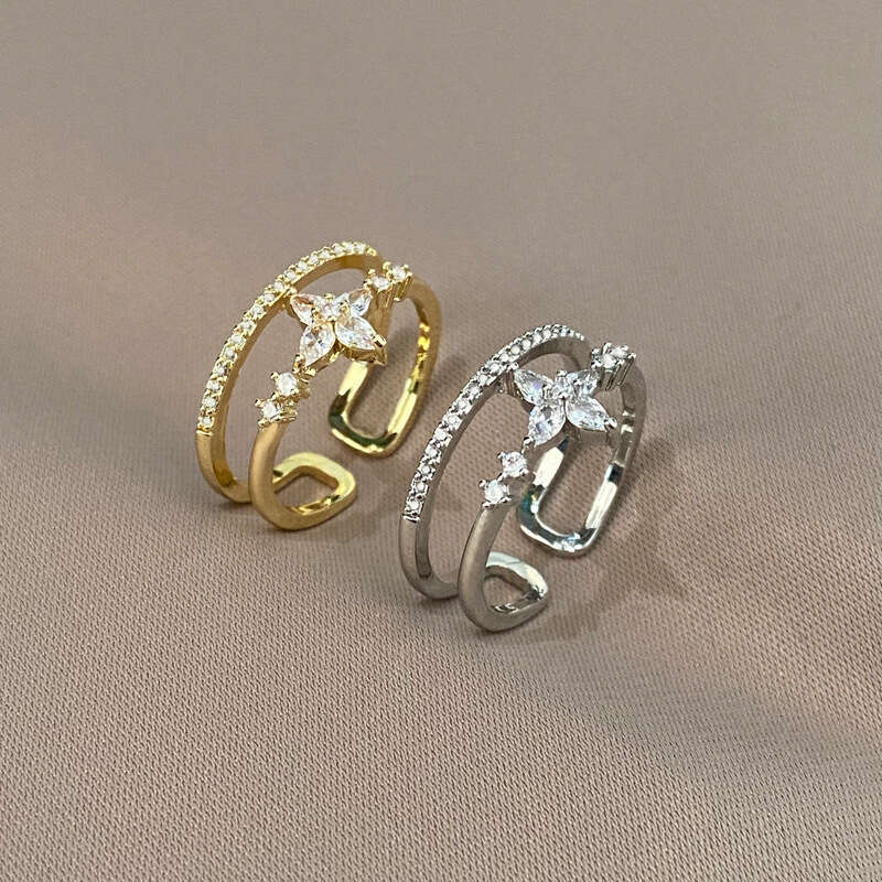 Exquisite Full Diamond High-End Double Layer Star for Women, Niche Design Sense, Light Luxury Fashion Personality New Ring