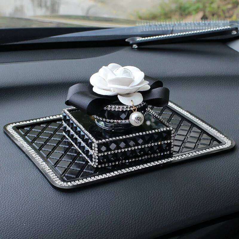 Crystal Anti-Slip Mat Flower Diamond Non Slip For Phone Sunglasses Holder Sticky Pad Car Interior Decor Accessories