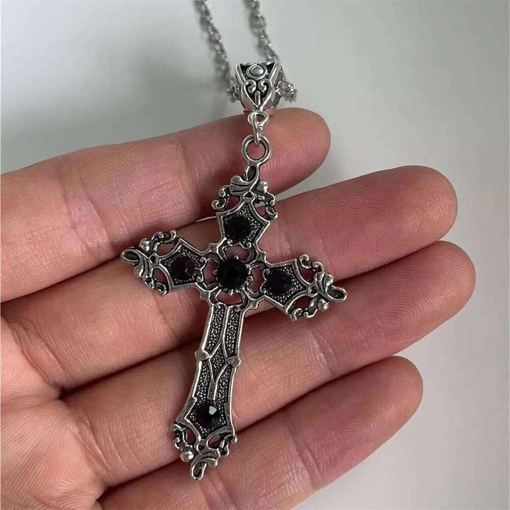 European and American retro simple fashion gothic black gem ruby cross pendant men's women's necklace H260112