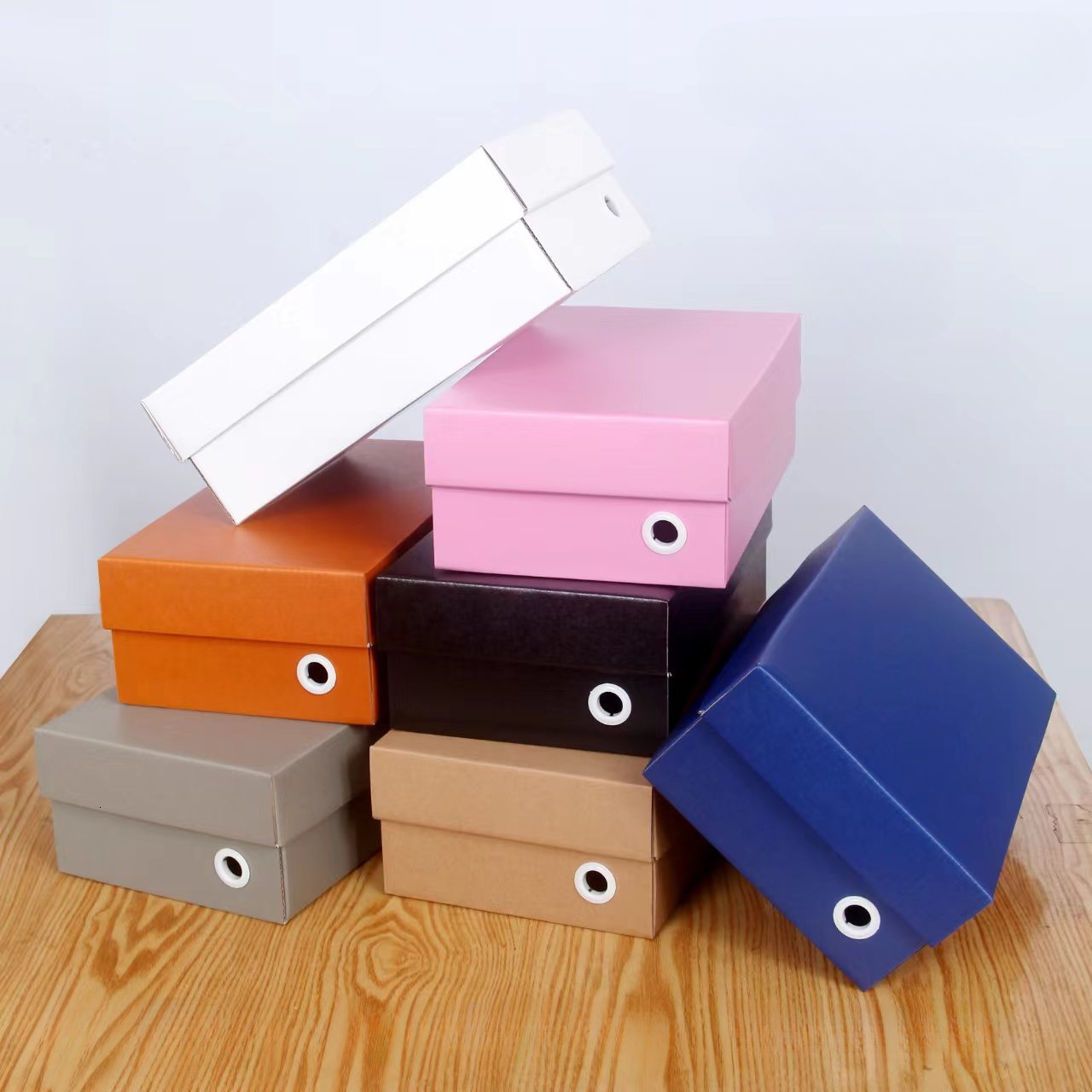 Shoe Box for Martin Boots and Sneakers Cotton Shoes Unisex Shoe Storage Box Kraft Paper Shoe Packaging Box