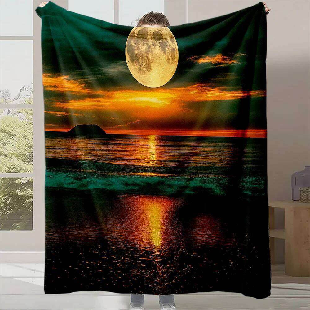 1pc Monet-Inspired Impressionist Sunrise Sunset Moon Seascape Plush Blanket - Green & Golden Ocean Waves with Turquoise to Deep XJ260112
