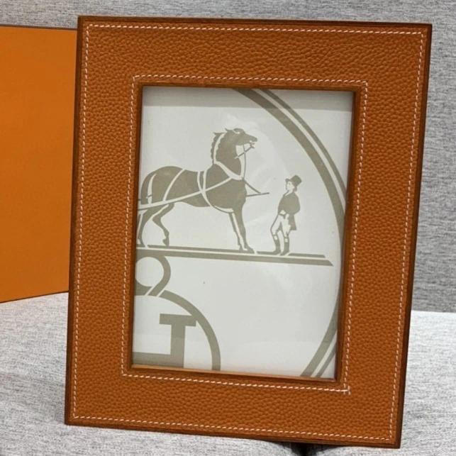 Wooden Pictures Mahogany Smooth Calfskin Simple Can Hold 7 Inch Photo Frame Modern Decor H260306