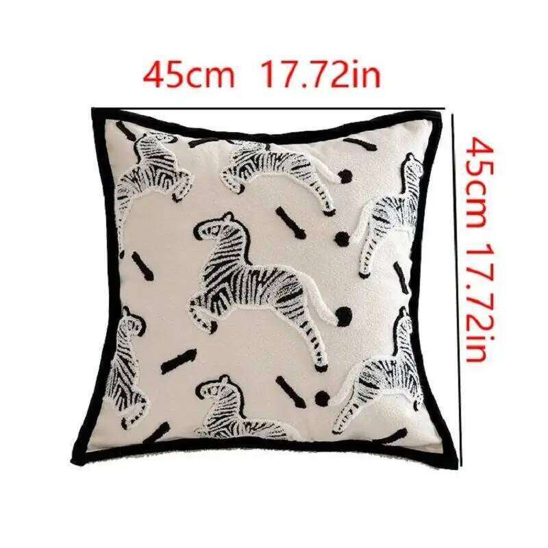 Luxury High-end Detachable Washable Popular New Design Pillowcase Living Room Sofa Decoration Pillow Cover Cushions