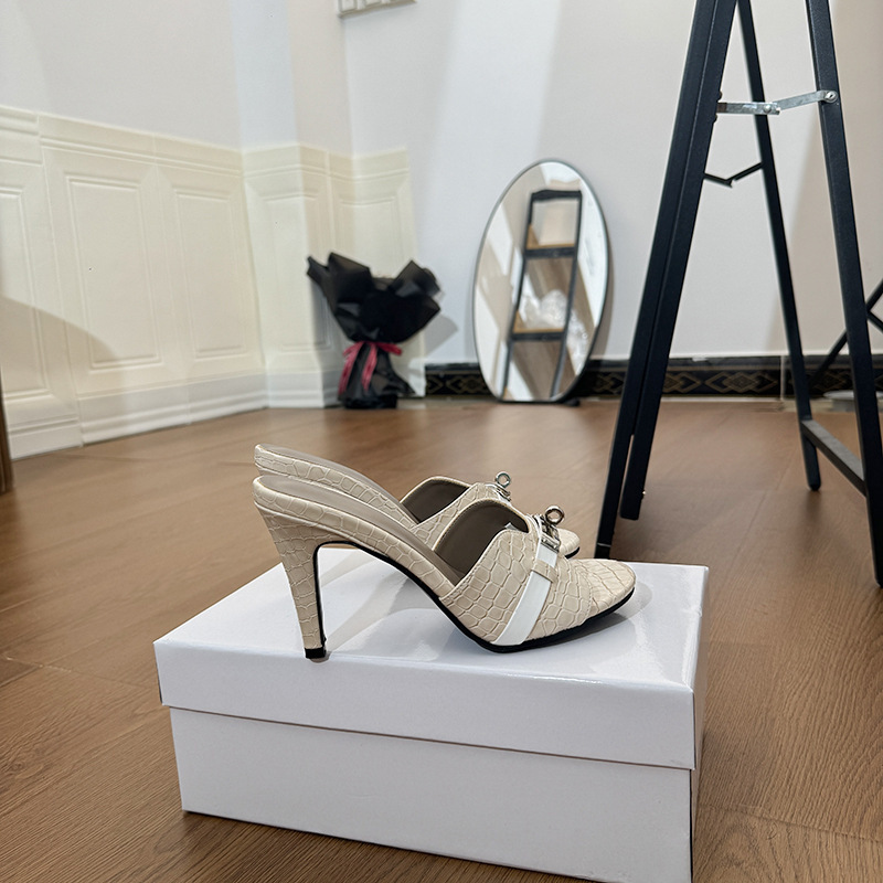 High-heeled sandals for women, slender heels, metal buckle, one-strap, new Korean-style high heels, outerwear slippers free shipping