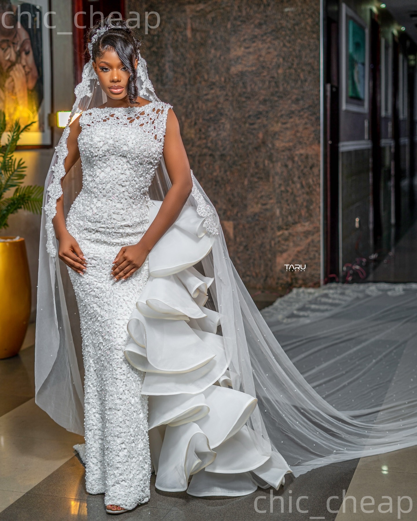 African Aso Ebi 2026 Ivory Sheath Wedding Dress Pearls Lace Vintage Detachable Train Elegant Bridal Gowns Dresses ZJ225
