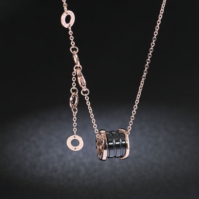 Black Ceramic Small Waist Necklace High-end Long Accessory Titanium Steel Spring Pendant Women's Clavicle Chain