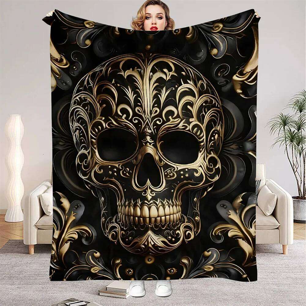 Black and Gold Skull Soft Cozy Warm Winter Flannel Throw Blanket All Seasons for Sofa Bed Room Decor XJ260112