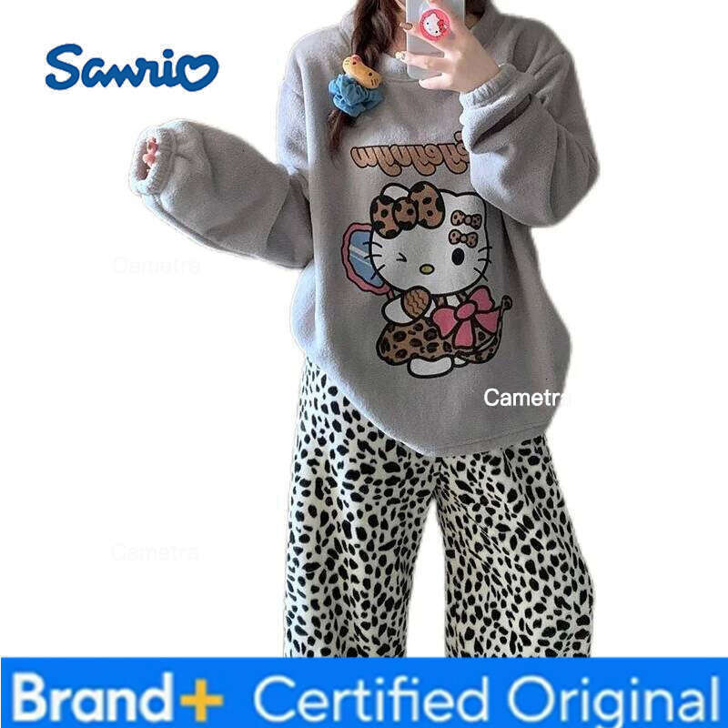 Sanrio Girl Home wear microvilli hello kitty kawaii Cartoon Student Casual Autumn and winter Round neck Loungewear set new style H260112