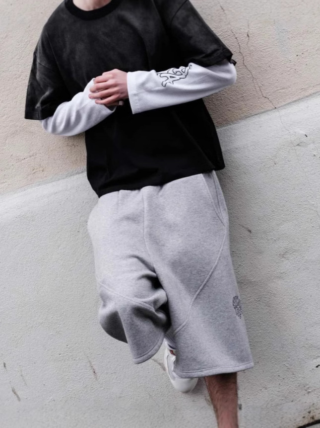 Men's Shorts Y2K Retro Jogging Pants Streamlined Seams Street Trendy Unisex Sweatpants Hip Hop Harajuku Streetwear Baggy Joggers