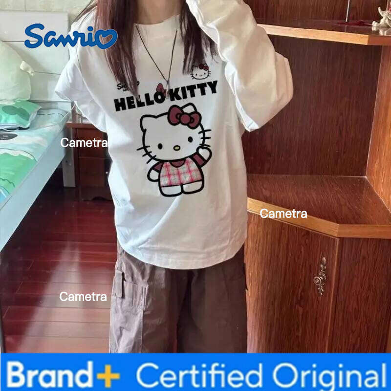 Sanrio New Style Long Sleeve Kitty Cat Loose Bottom Shirt Sweet Cute T-Shirt for Men and Women Versatile Cartoon Hoodie H260112