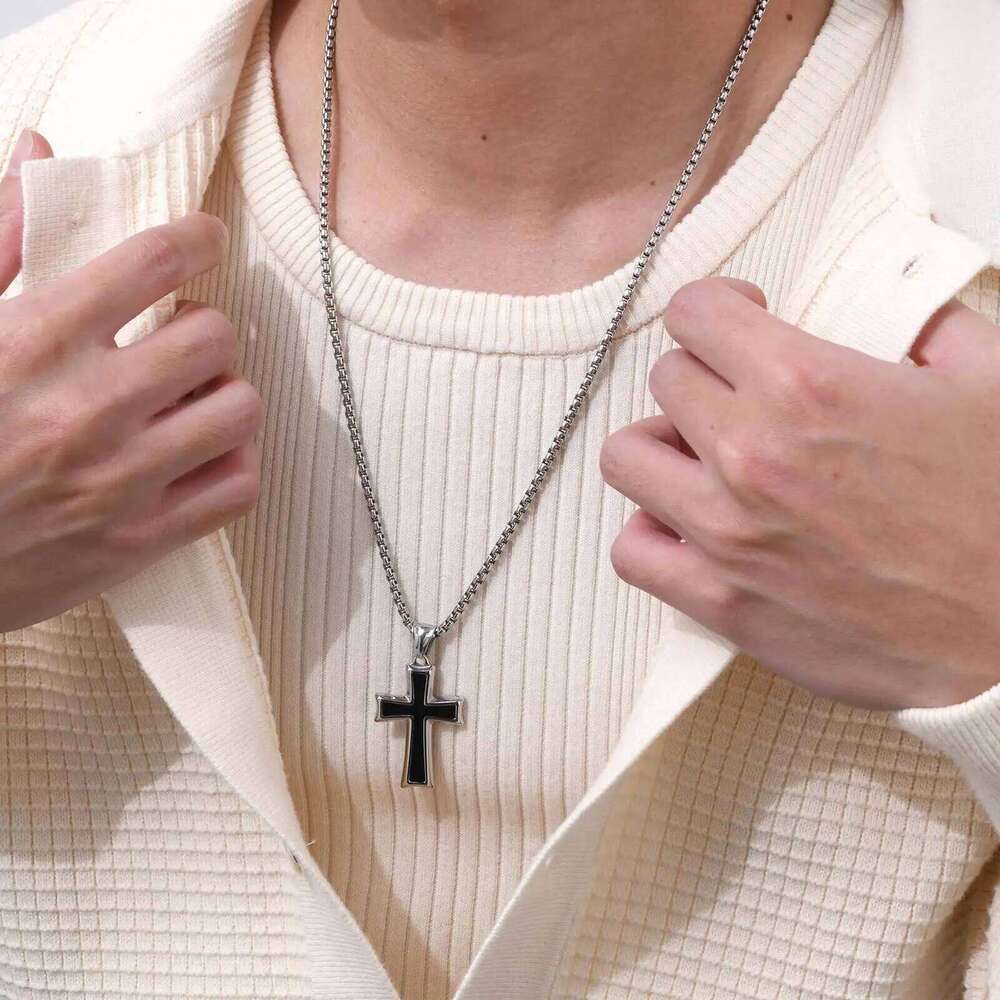 Vnox Trendy Necklaces for Men, Black Enamel Cross Collar, Stainless Steel Christian Pendant Collar Gift H260112