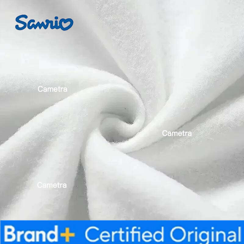 Sanrio 2026 Autumn Winter Hello Kitty Adorable Yet Quirky Trendy Christmas for Women and Children Casual Round-neck Sweater H2601121