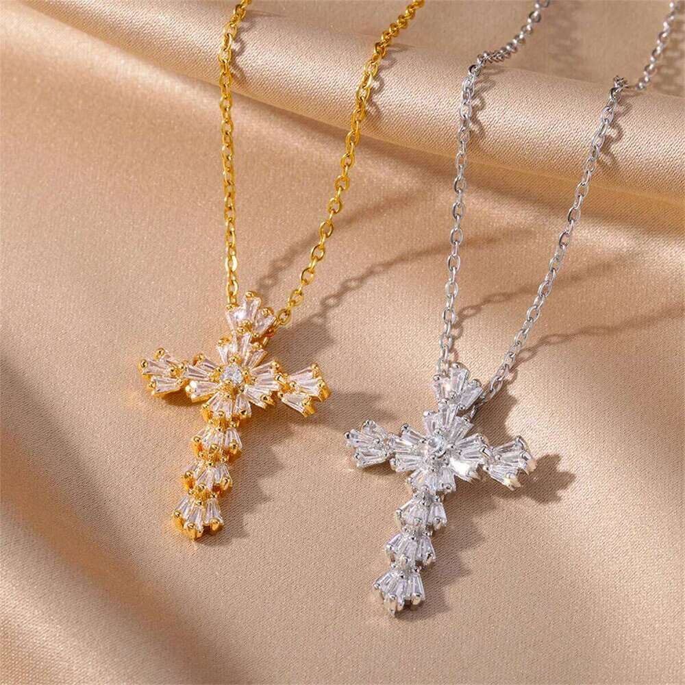Luxury Zirconia Cross Pendant Necklace for Women Zircon Crystal Stainless Steel Chain Charm New Trend Aesthetic Jewerly collares H260112