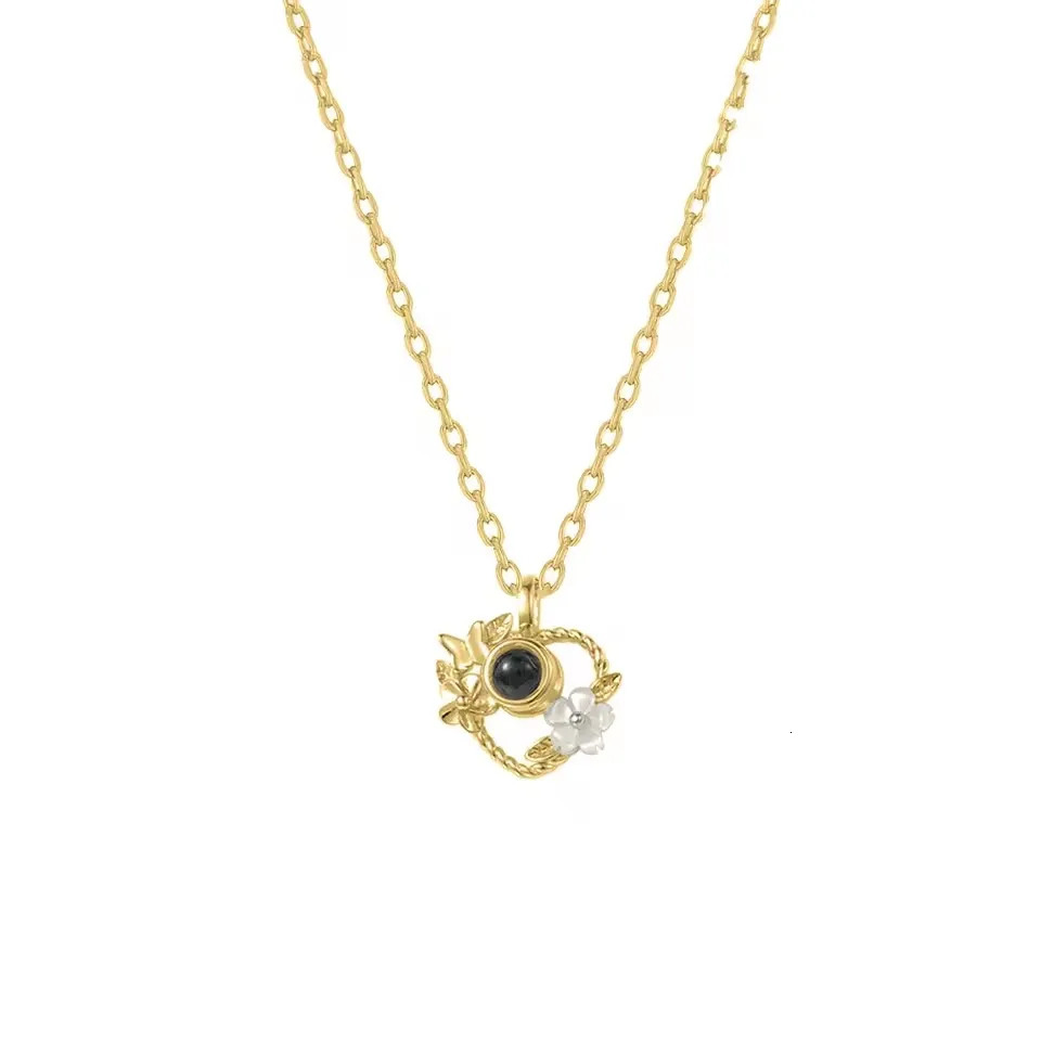 Flower Pendant ValentinesDay Jewelry 925 Silver Projection Necklace Customized Po Necklace Heart shaped Silver Necklace 260107