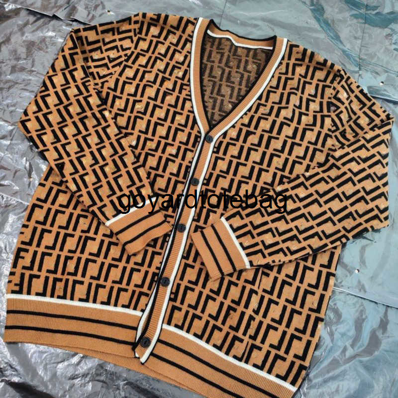 F Designer Luxury Italian Autumn and Winter New Mens and Womens Knitted Cardigan Coat VNeck Sweater Letter Jacquard Fashion Brand i LUZ7 fendily WGHO 4ZEU