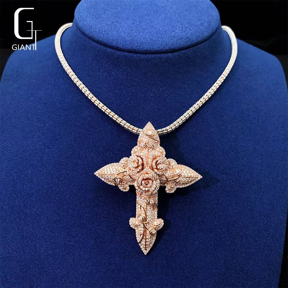 Hip Hop 925 Silver Moissanite Cross Pendant Rock Iced Out Pendant Jewelry Moissanite Pendant
