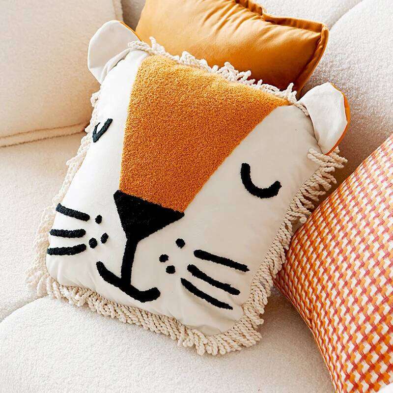 45x45CM Nordic Simple Throw Pillow Embroidered Plush Cute Animal Sofa Cushion Waist Cover Home Decorative Pillowcase