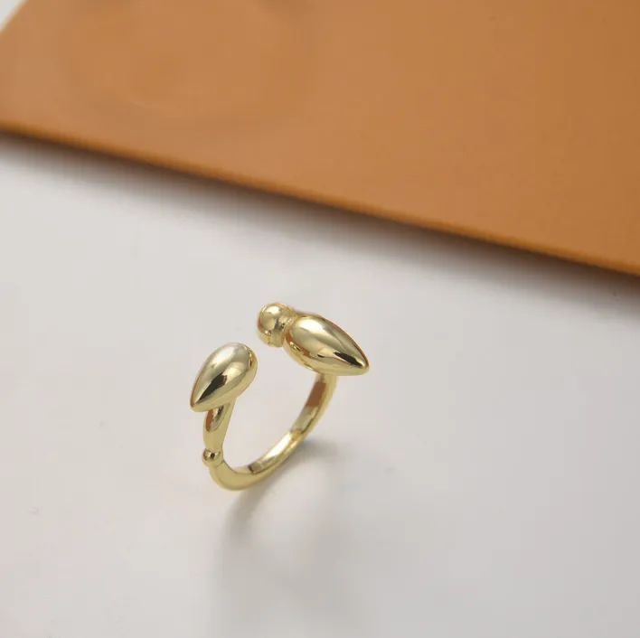 18K gold ring exquisite fashionable jewelry by designer flower ring open ring