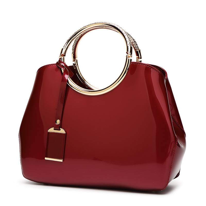 2025 New Patent Leather Shiny Womens Bag Red Bride Wedding Handbag Womens Shoulder Crossbody Bag 250924