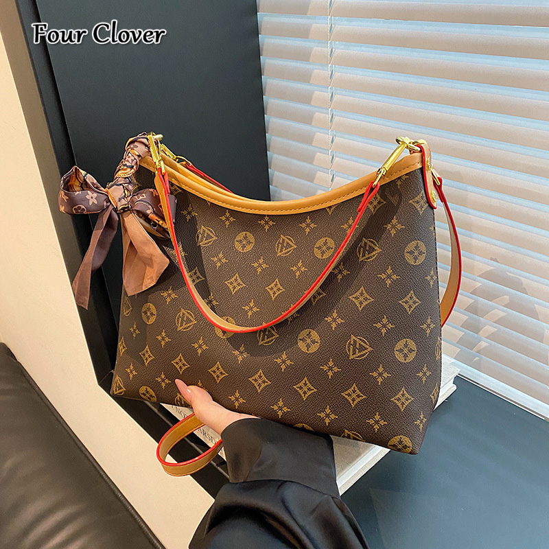 High-end handle underarm bag, large capacity single shoulder crossbody bag, vintage print shoulder bag casual women's bag, luxury shopping handba