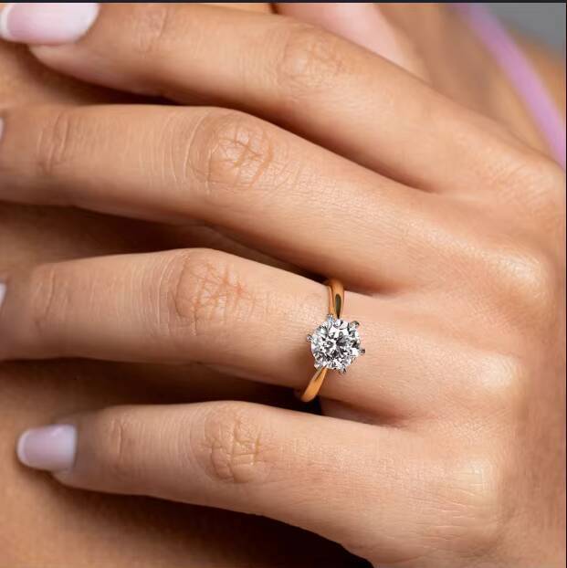Classic Moissanite Ring Solitaire Women 1CT VVS 14K Gold Prongs Setting Wedding Engagement Ring
