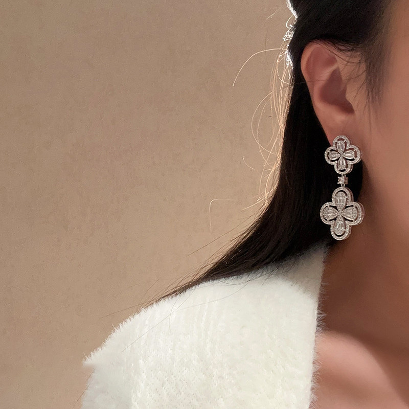 Silver Needle Zircon Hollow Flower Pendant Palace Style Niche Light Luxury High-end Earrings - view 5