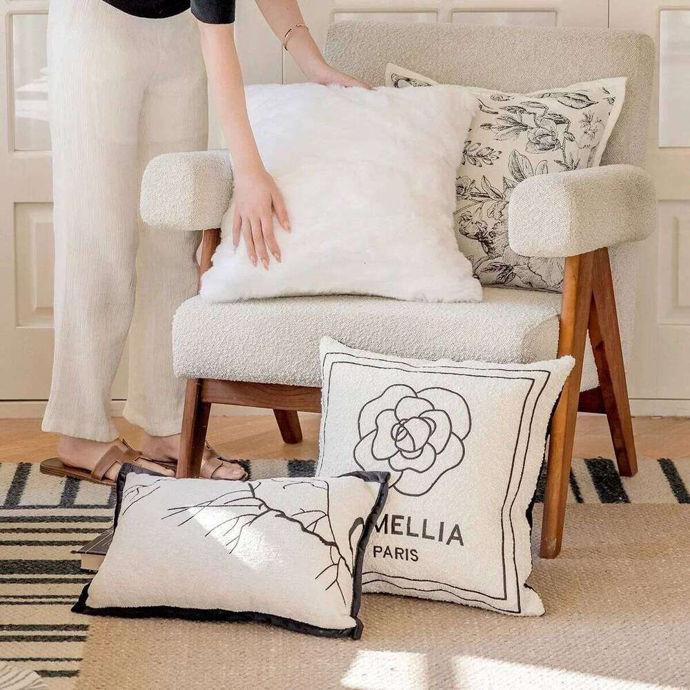 Home Textiles Throw Pillow Cover Black White Floral Pattern Light Luxury Jacquard Embroidery Cushion Case for Sofa Living Room Bedroom Kitchen Nordic 