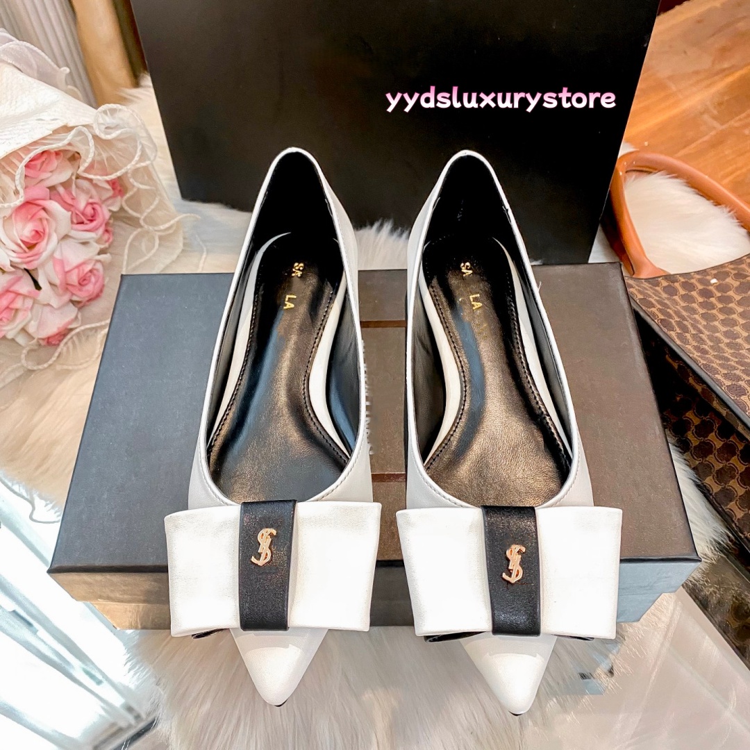 Designer shoes Women's high-quality metal logo decoration flat shoes luxury daily wear sandals formal shoes with sizes 35-42