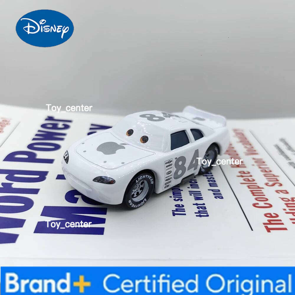 Disney Pixar Cars Lightning McQueen 1:55 Metal Diecast Toys Jackson Storm Mack Car Model Desktop DecorationBoy Birthday Gift H260113